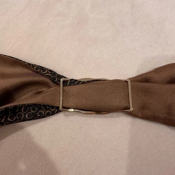 Gucci Reversible Neck Bow Bandeau with Removable GG RING. NEW WITH TAGS. - Picture 6 of 8